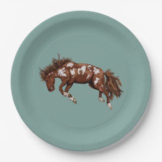 Bucking paint horse paper plates