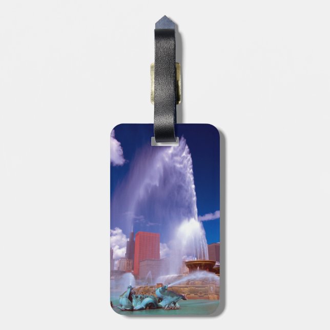 Buckingham Fountain Chicago Luggage Tag (Back Vertical)