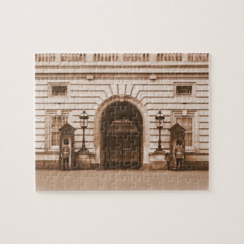 Buckingham Palace Guards _ 8x10 _ 110 pc Jigsaw Puzzle