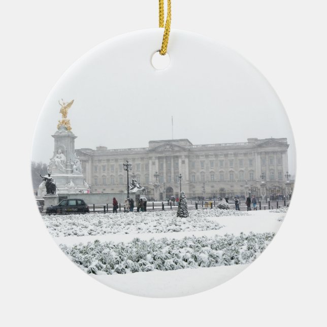 Buckingham Palace London Ceramic Ornament (Front)