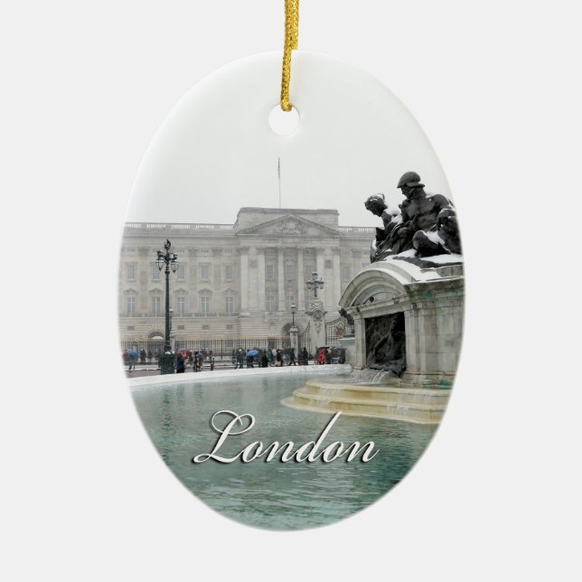 Buckingham Palace London England Ceramic Ornament (Front)