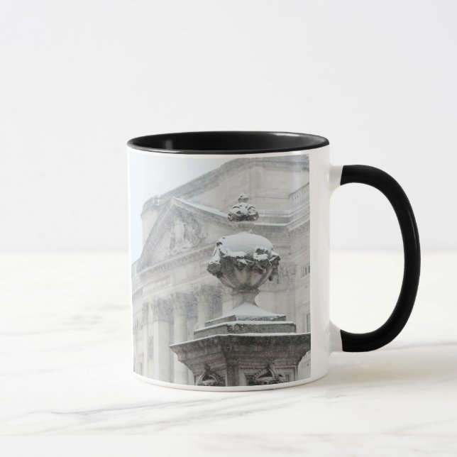 Buckingham Palace London England Mug (Right)