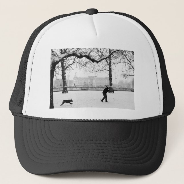 Buckingham Palace London England Trucker Hat (Front)