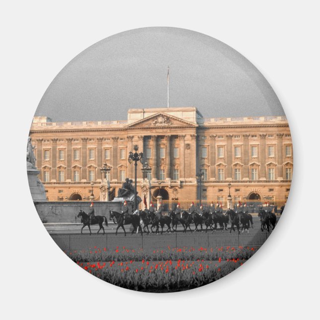 Buckingham Palace London Magnet (Front)