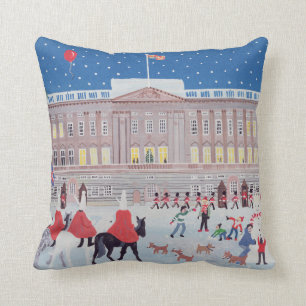 Buckingham Palace London Throw Pillow