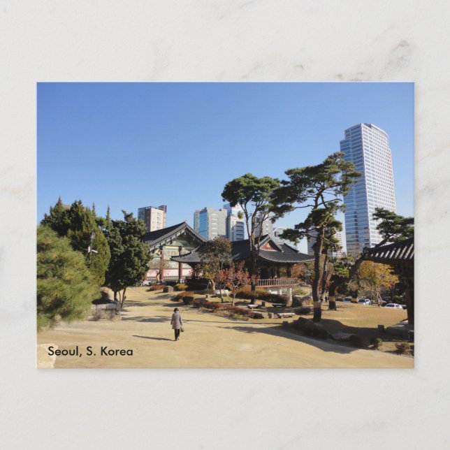 Buddhist Temple in Seoul, S. Korea Postcard (Front)