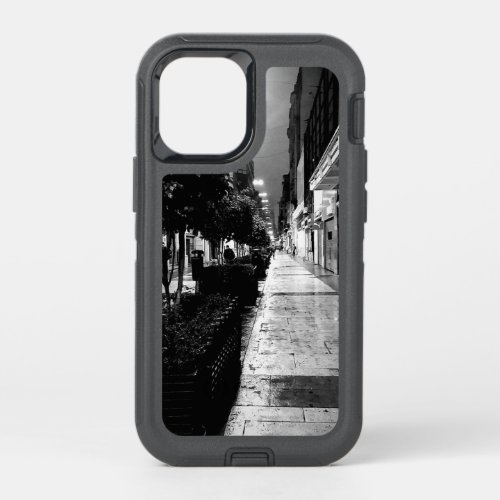 Buenos Aires street photo urban black  white OtterBox Defender iPhone 12 Mini Case