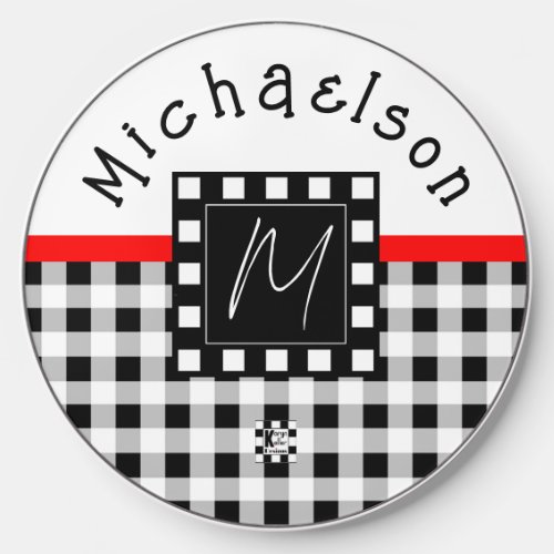 Buffalo Plaid Personalized wireless charger