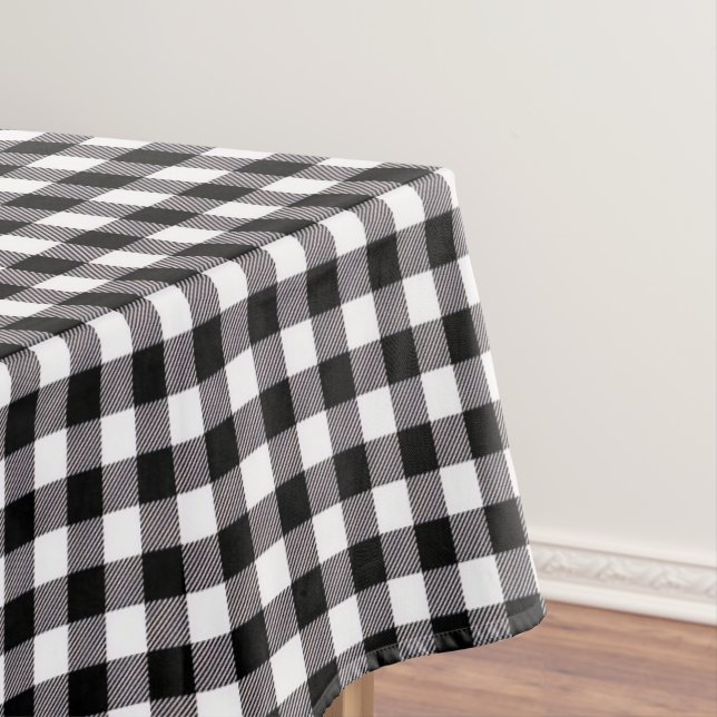 Buffalo Plaid Print Tablecloth (In Situ)