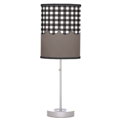 Buffalo Plaid Scalloped Design Lamp with Gray