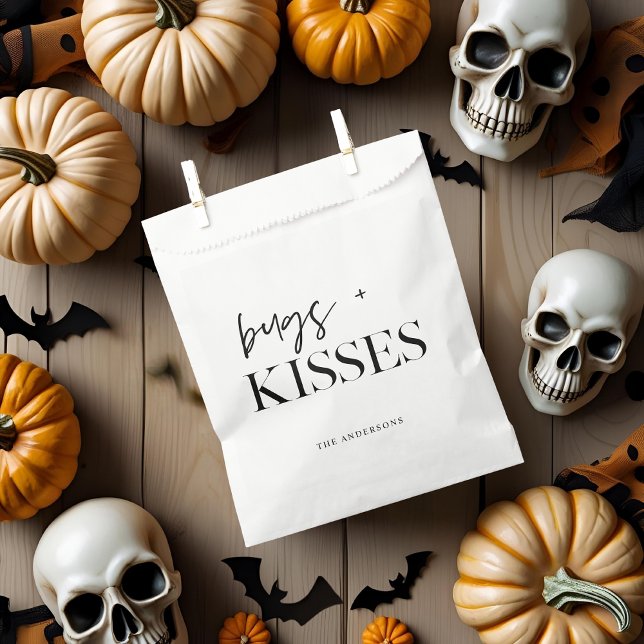 Bugs and Kisses Halloween  Favor Bag (Creator Uploaded)