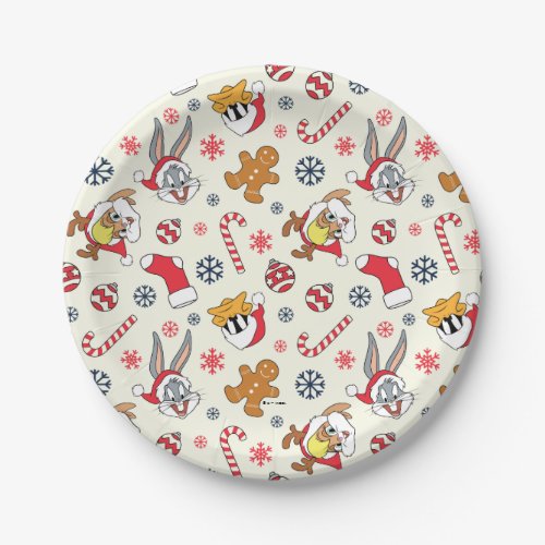 BUGS BUNNY™, DAFFY DUCK™ &amp; Lola Christmas Pattern Paper Plates