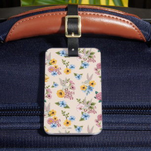 BUGS BUNNY™ Floral Embroidery Pattern Luggage Tag