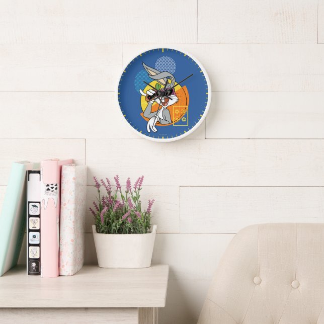 BUGS BUNNY™ Singaporean Vacation Graphic Clock (Reading Room)
