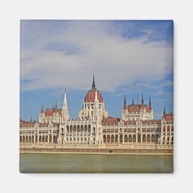 Building od the Budapest parliament, Hungary Magnet (Front)