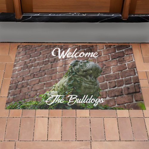 Bulldog Statue Guard Dog Red Brick Welcome Doormat