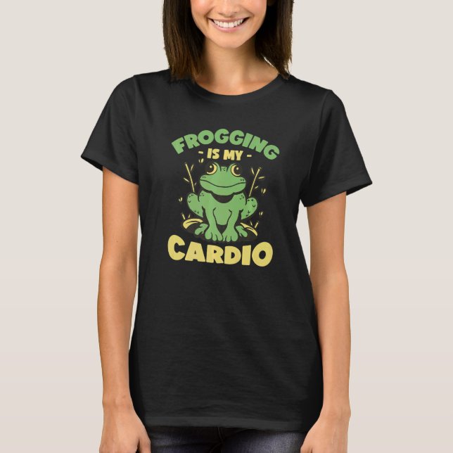 Bullfrog Hunter Frog Gigging Frog Catching   T-Shirt (Front)