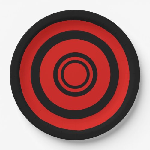 Bullseye concentric circles _ black and red paper plates