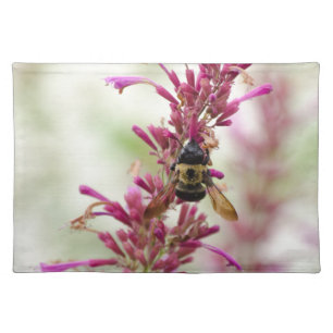 Bumble and Magenta Cloth Placemat