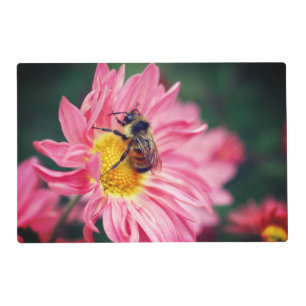 Bumble Bee On Pink Daisy Flower 2    Placemat