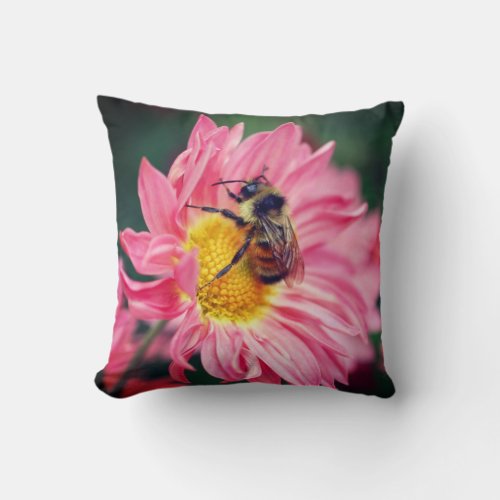 Bumble Bee On Pink Daisy Flower 2   Throw Pillow