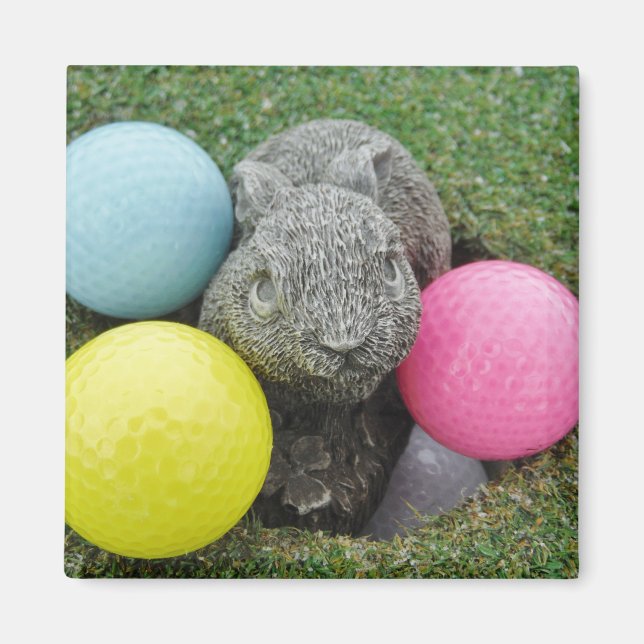 Bunny with colored golf balls magnet (Front)