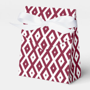 Burgundy and white diamond pattern favor boxes