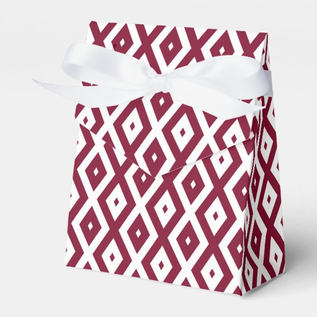 Burgundy and white diamond pattern favor boxes (Front Side)