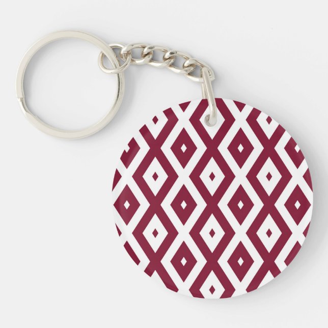 Burgundy and white diamond pattern keychain (Front)