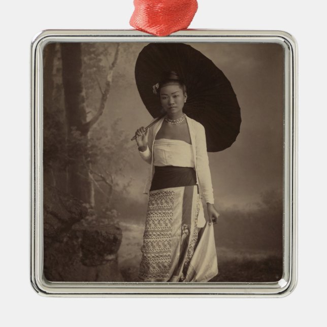 Burmese lady metal ornament (Front)