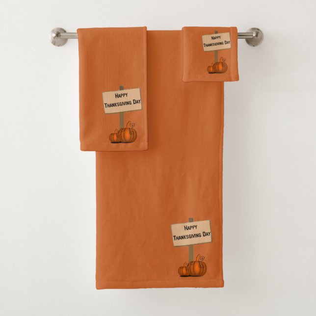 Burnt Orange Happy Thanksgiving Bath Towel Set (Insitu)