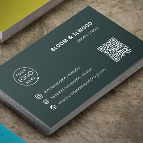 Business Card | QR Code Logo Instagram Green