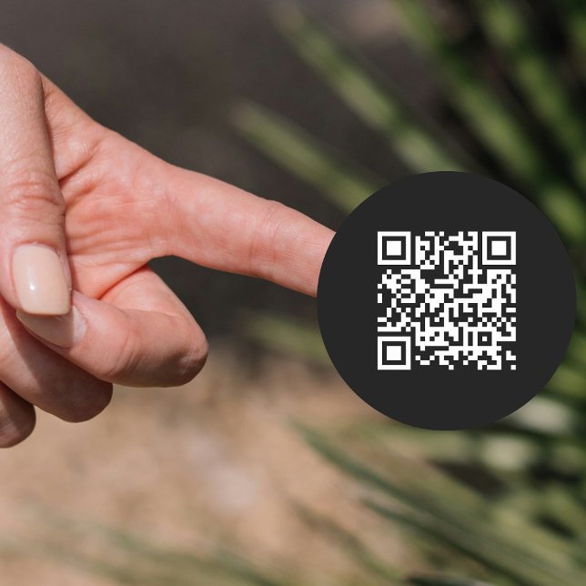 Business Labels Custom Round QR Code Black (Business Labels Custom Round QR Code Black)
