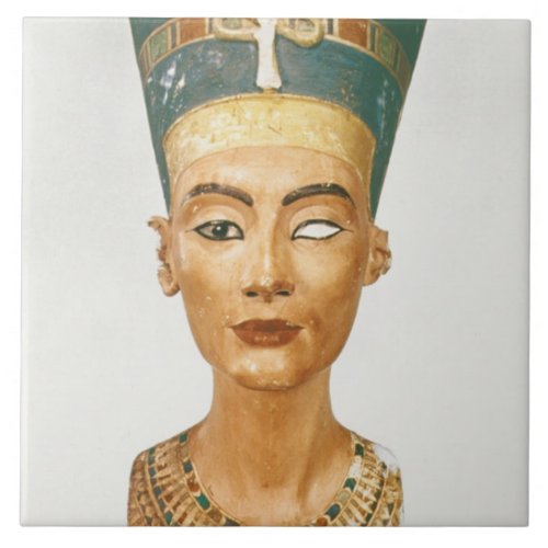 Bust of Queen Nefertiti front view from the stud Tile