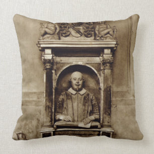 Bust of William Shakespeare (1564-1616) and inscri Throw Pillow