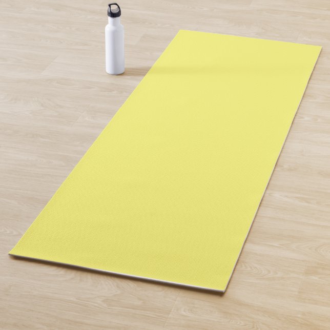 Butter Yellow Yoga Mat (In Situ)
