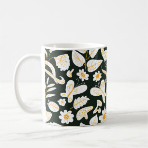 Butterflies & Flowers: Doodle Summer Pattern. Coffee Mug