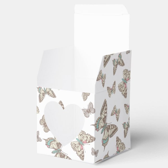 Butterfly patterned wedding favor box (Opened)