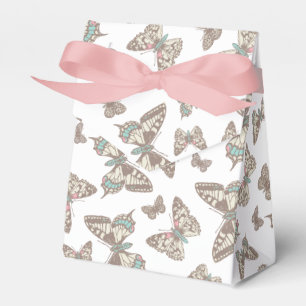 Butterfly patterned wedding favor box