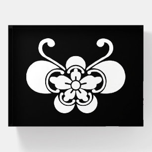 Butterfly-shaped Goka Paperweight