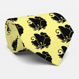 Butterfly-shaped wood sorrel neck tie