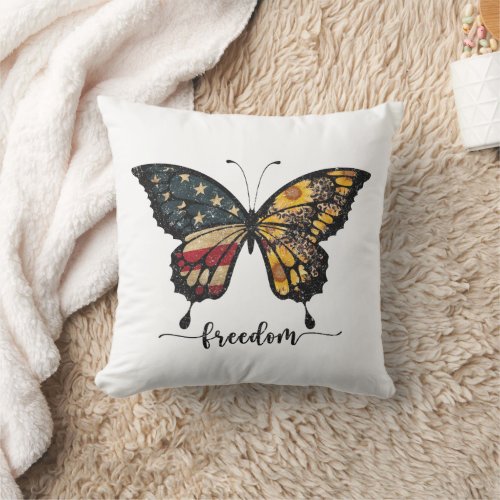 Butterfly USA Flag Freedom T_Shirt Throw Pillow