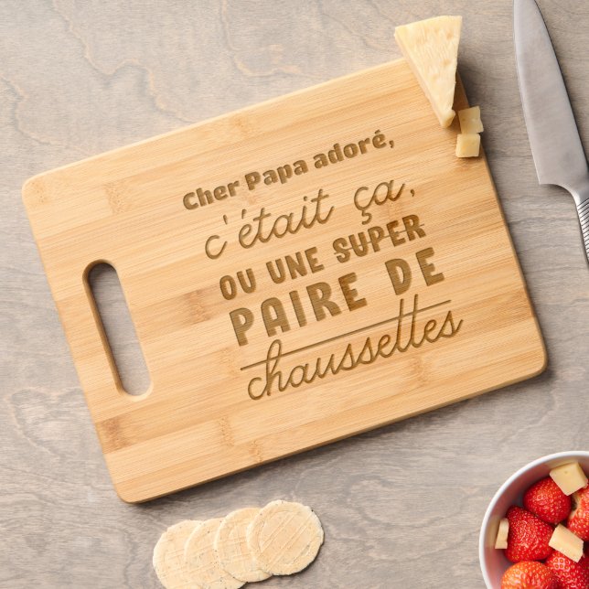 ça ou une chausette engraved cutting board (Cheese)
