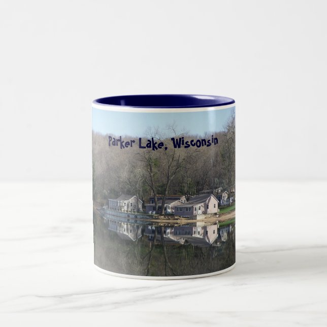cabin on the lake mug (Center)