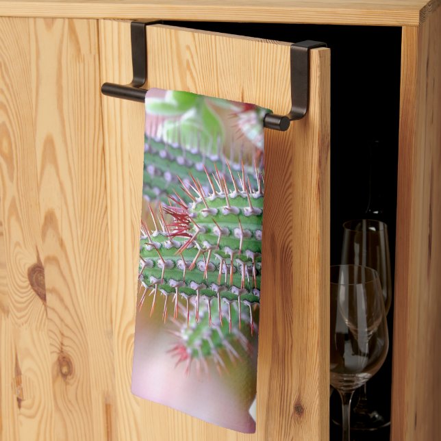 cactus kitchen towel (Thirds Fold)