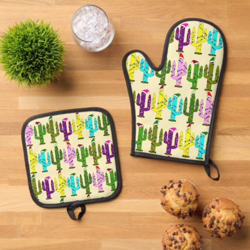 Cactus With Santa Hats Christmas Oven Mitt  Pot Holder Set