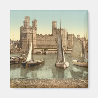 Caernarfon Castle II, Gwynedd, Wales Magnet