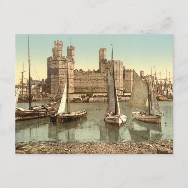 Caernarfon Castle II, Gwynedd, Wales Postcard (Front)