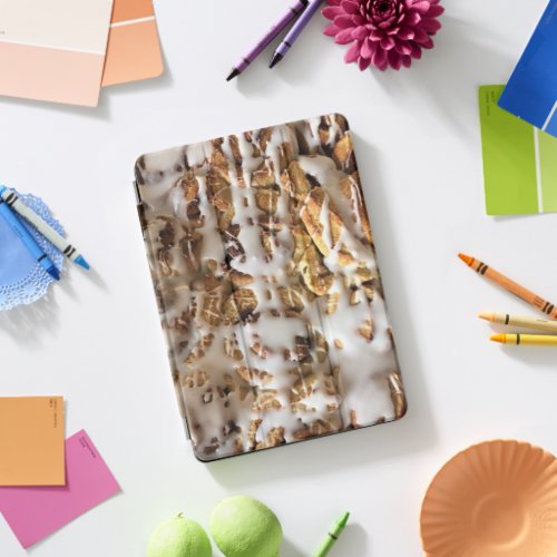 Cake  Baking Lovers White Icing Cinnamon Buns iPad Pro Cover