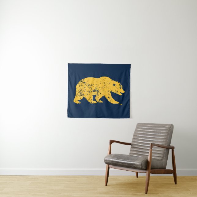 Cal Bear | Distressed Yellow Tapestry (In Situ (Horizontal))